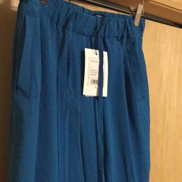 Kenneth Cole NY Poplin Cuffed Pull On Ankle Pants - Picture 3 of 11